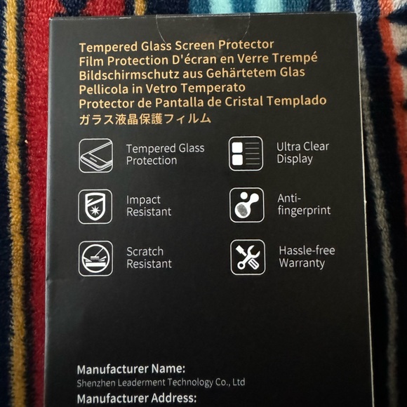 iPhone 11 Pro Max Screen Protector - Picture 3 of 4